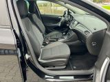 Opel Astra bei Reisemobile.expert - Abbildung (12 / 15)