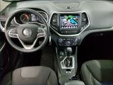 Jeep Cherokee bei Reisemobile.expert - Abbildung (5 / 13)