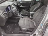 Opel Astra bei Reisemobile.expert - Abbildung (8 / 15) Opel Astra bei Reisemobile.expert - Abbildung (8 / 15)