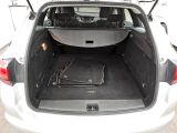 Opel Astra bei Reisemobile.expert - Abbildung (11 / 15) Opel Astra bei Reisemobile.expert - Abbildung (11 / 15)