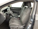 VW Golf VIII bei Reisemobile.expert - Abbildung (8 / 15)