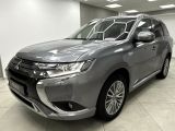 Mitsubishi Outlander bei Reisemobile.expert - Abbildung (2 / 15)