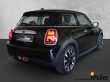 Mini One bei Reisemobile.expert - Abbildung (3 / 15) Mini One bei Reisemobile.expert - Abbildung (3 / 15)