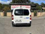 Opel Combo bei Reisemobile.expert - Abbildung (9 / 15)