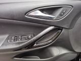 Opel Astra bei Reisemobile.expert - Abbildung (9 / 15)