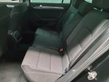 VW Passat bei Reisemobile.expert - Abbildung (13 / 15) VW Passat bei Reisemobile.expert - Abbildung (13 / 15)