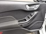 Ford Fiesta bei Reisemobile.expert - Abbildung (9 / 15)