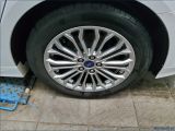 Ford Mondeo Turnier bei Reisemobile.expert - Abbildung (11 / 13)