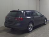 VW Passat bei Reisemobile.expert - Abbildung (4 / 15)