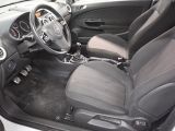 Opel Corsa bei Reisemobile.expert - Abbildung (8 / 15)