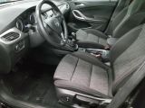 Opel Astra bei Reisemobile.expert - Abbildung (8 / 15)