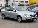 VW Passat bei Reisemobile.expert - Abbildung (2 / 11)