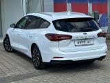 Ford Focus Turnier bei Reisemobile.expert - Abbildung (2 / 15) Ford Focus Turnier bei Reisemobile.expert - Abbildung (2 / 15)