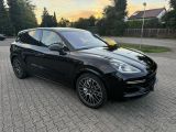 Porsche Cayenne bei Reisemobile.expert - Abbildung (2 / 12)
