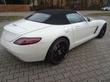 Mercedes-Benz SLS bei Reisemobile.expert - Abbildung (3 / 14)