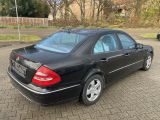 Mercedes-Benz E-Klasse bei Reisemobile.expert - Abbildung (3 / 9)