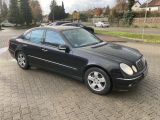 Mercedes-Benz E-Klasse bei Reisemobile.expert - Abbildung (2 / 9)