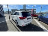 Mitsubishi Outlander bei Reisemobile.expert - Abbildung (6 / 15)