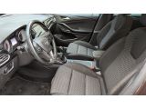 Opel Astra bei Reisemobile.expert - Abbildung (8 / 10)