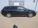 Toyota Avensis bei Reisemobile.expert - Abbildung (3 / 10)