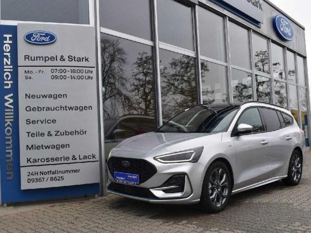 Ford Focus ST bei Reisemobile.expert - Hauptabbildung Ford Focus ST bei Reisemobile.expert - Hauptabbildung