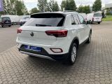 VW T-Roc bei Reisemobile.expert - Abbildung (3 / 15)
