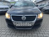 VW Passat bei Reisemobile.expert - Abbildung (14 / 15)