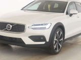Volvo V60 Cross Country bei Reisemobile.expert - Abbildung (2 / 15)