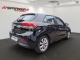 Kia Rio bei Reisemobile.expert - Abbildung (3 / 12)