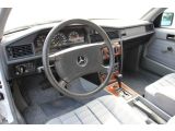 Mercedes-Benz 190 bei Reisemobile.expert - Abbildung (9 / 15)