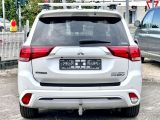 Mitsubishi Outlander bei Reisemobile.expert - Abbildung (7 / 15)
