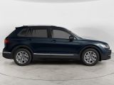 VW Tiguan bei Reisemobile.expert - Abbildung (3 / 4)
