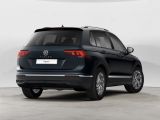 VW Tiguan bei Reisemobile.expert - Abbildung (2 / 4)