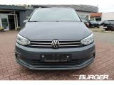VW Touran bei Reisemobile.expert - Abbildung (2 / 15)