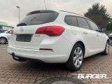 Opel Astra bei Reisemobile.expert - Abbildung (4 / 15)