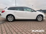 Opel Astra bei Reisemobile.expert - Abbildung (3 / 15)