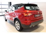 Seat Arona bei Reisemobile.expert - Abbildung (2 / 15)