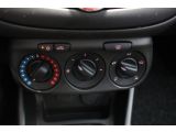 Opel Corsa bei Reisemobile.expert - Abbildung (9 / 15)