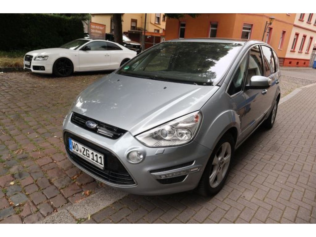 Ford S-Max bei Reisemobile.expert - Hauptabbildung Ford S-Max bei Reisemobile.expert - Hauptabbildung