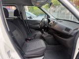 Opel Combo bei Reisemobile.expert - Abbildung (8 / 15)