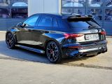 Audi RS3 bei Reisemobile.expert - Abbildung (2 / 15)