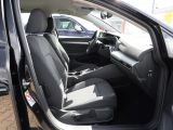 VW Golf VIII bei Reisemobile.expert - Abbildung (3 / 15)