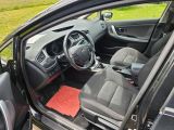 Kia Ceed bei Reisemobile.expert - Abbildung (11 / 14)