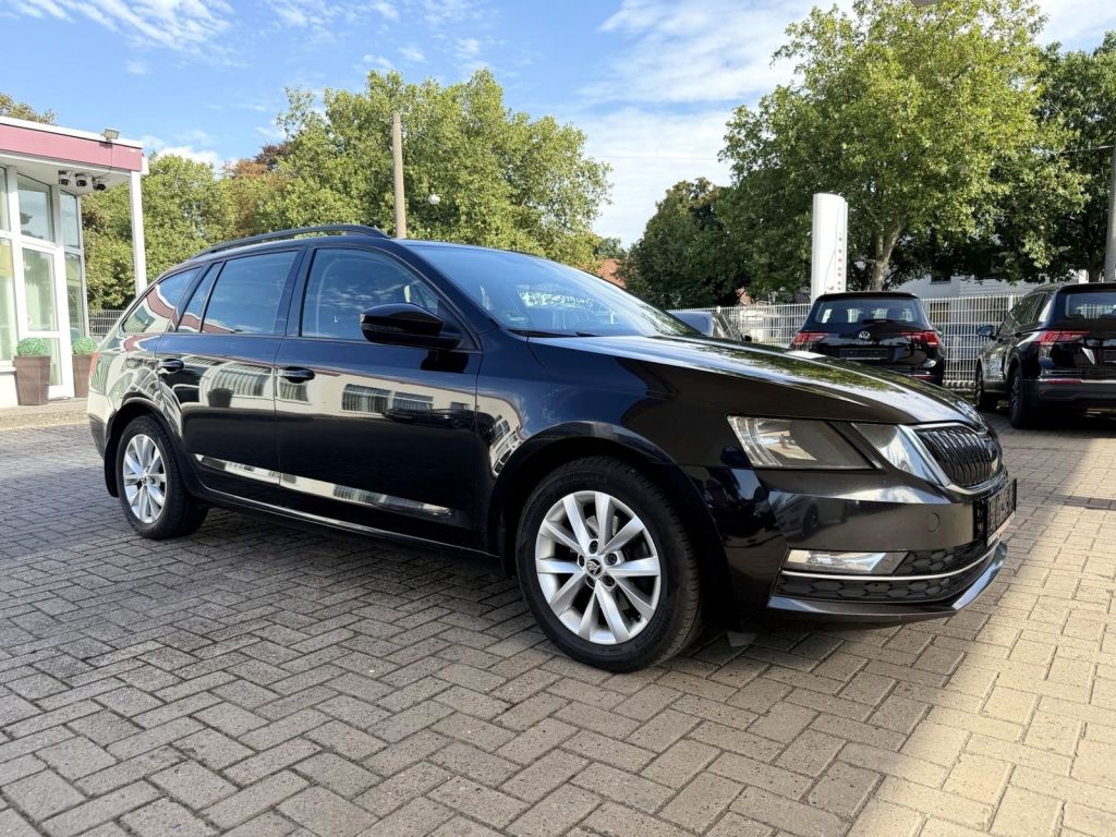 Skoda Octavia bei Reisemobile.expert - Hauptabbildung Skoda Octavia bei Reisemobile.expert - Hauptabbildung