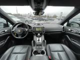 Porsche Cayenne bei Reisemobile.expert - Abbildung (9 / 15) Porsche Cayenne bei Reisemobile.expert - Abbildung (9 / 15)