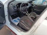 Kia Ceed bei Reisemobile.expert - Abbildung (8 / 15)