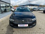 VW Passat bei Reisemobile.expert - Abbildung (3 / 15)