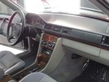 Mercedes-Benz 300 bei Reisemobile.expert - Abbildung (14 / 15)