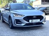 Ford Focus Turnier bei Reisemobile.expert - Abbildung (2 / 15)