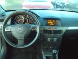 Opel Astra bei Reisemobile.expert - Abbildung (5 / 8)